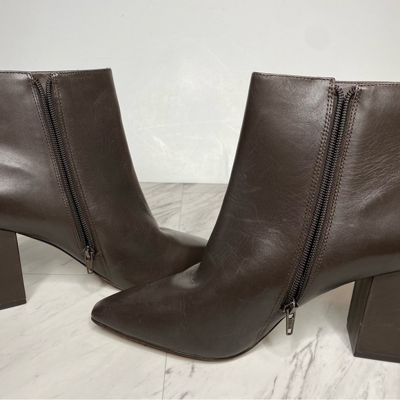 Vince Camuto Cammen Pointed Toe Brown Bootie 10 10 1/2 - Picture 6 of 14